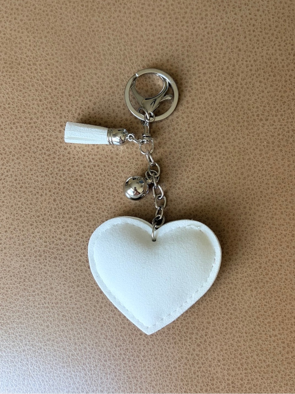 Sparkling Crystal Heart Keychain - White & Silver - Picture 5 of 5